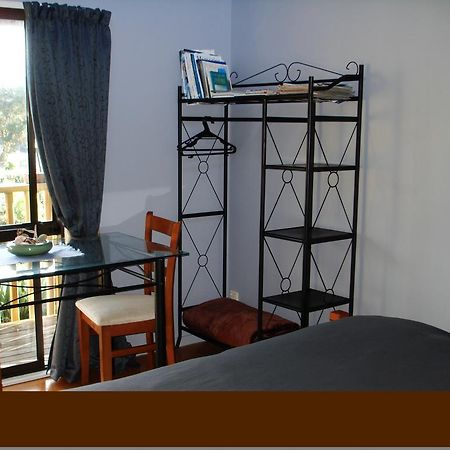 Manuka Lodge Tryphena ภายนอก รูปภาพ