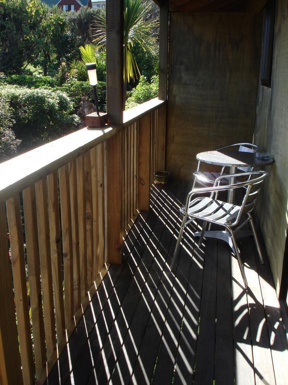 Manuka Lodge Tryphena ภายนอก รูปภาพ